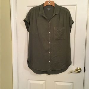 END OF YEAR CLEARANCE SALE Aerie army green blouse
